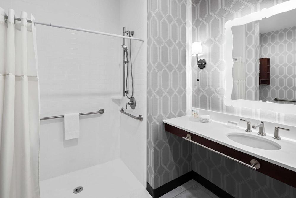 Homewood By Hilton 3*